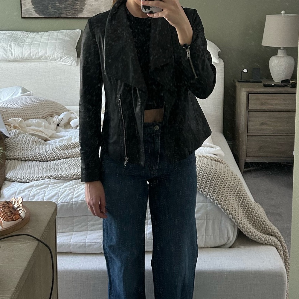 Leather jacket - Picture 7 of 7